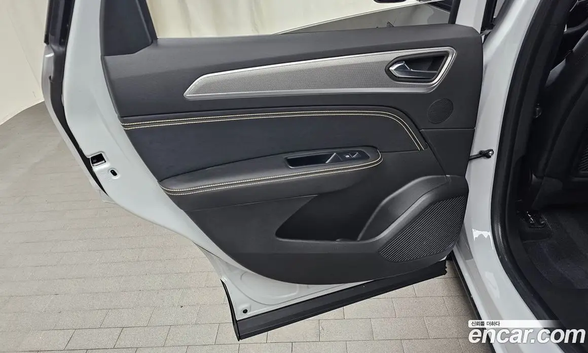 Renault (Samsung) Arkana 2025 1.6 автомат (гидро), фото 15 Renault (Samsung) Arkana 2025 1.6 автомат (гидро), фото 15