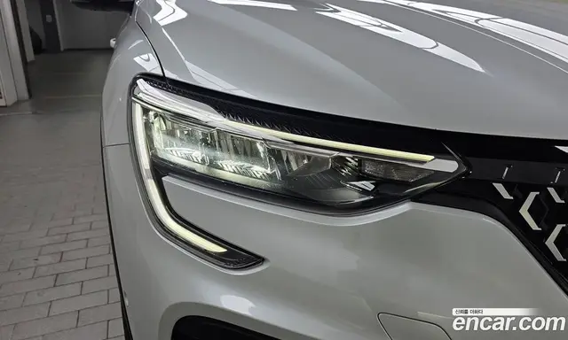 Renault (Samsung) Arkana 2025 1.6 автомат (гидро), миниатюра 8 Renault (Samsung) Arkana 2025 1.6 автомат (гидро), миниатюра 8