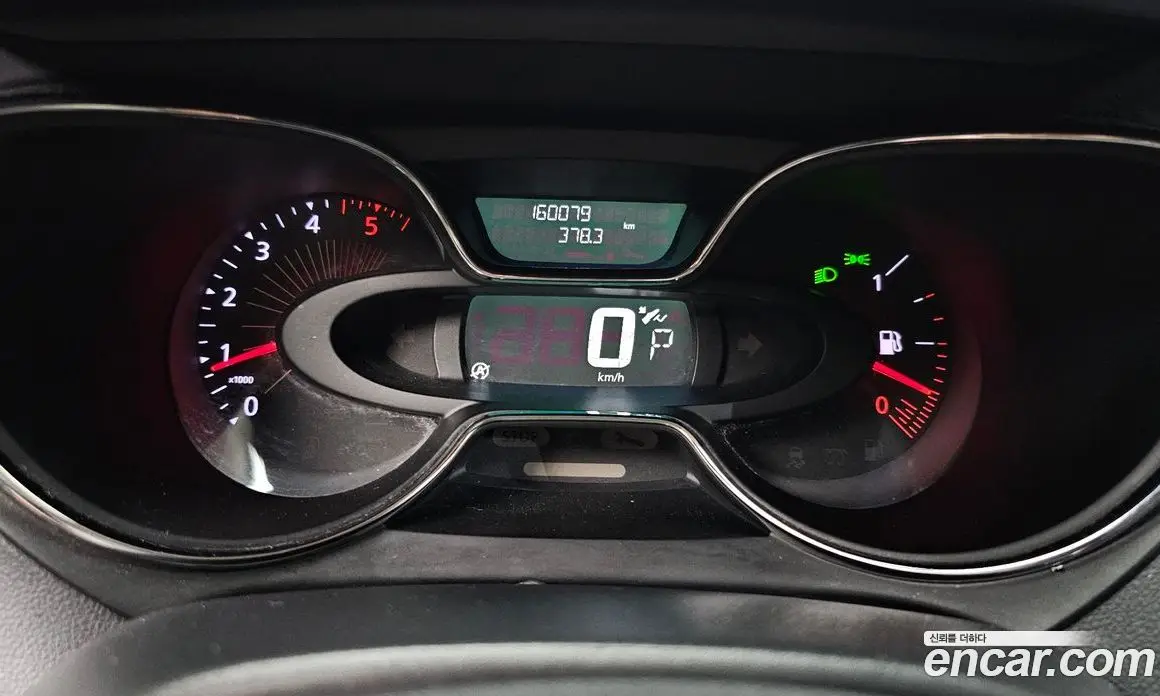 Renault (Samsung) QM3 2016 1.5 автомат (гидро), фото 8 Renault (Samsung) QM3 2016 1.5 автомат (гидро), фото 8