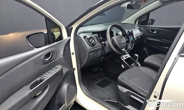 Renault (Samsung) QM3 2016 1.5 автомат (гидро), миниатюра 10 Renault (Samsung) QM3 2016 1.5 автомат (гидро), миниатюра 10
