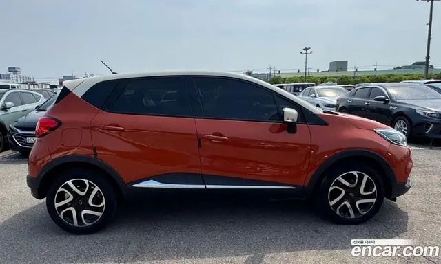 Renault (Samsung) QM3 2016 1.5 автомат (гидро), миниатюра 11 Renault (Samsung) QM3 2016 1.5 автомат (гидро), миниатюра 11