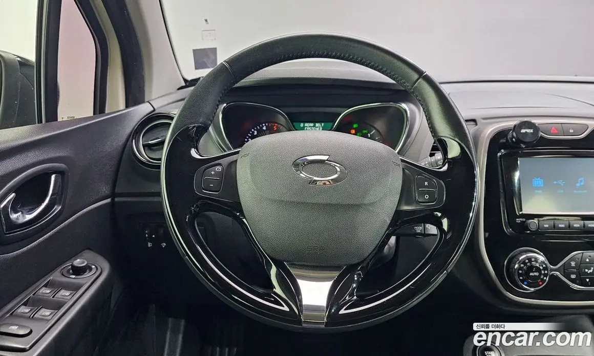 Renault (Samsung) QM3 2017 1.5 автомат (гидро), фото 19 Renault (Samsung) QM3 2017 1.5 автомат (гидро), фото 19
