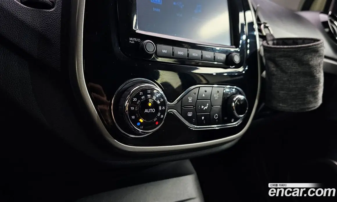 Renault (Samsung) QM3 2017 1.5 автомат (гидро), фото 21 Renault (Samsung) QM3 2017 1.5 автомат (гидро), фото 21
