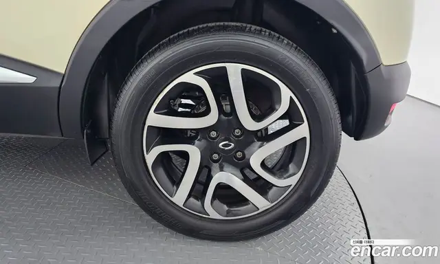 Renault (Samsung) QM3 2017 1.5 автомат (гидро), миниатюра 7 Renault (Samsung) QM3 2017 1.5 автомат (гидро), миниатюра 7