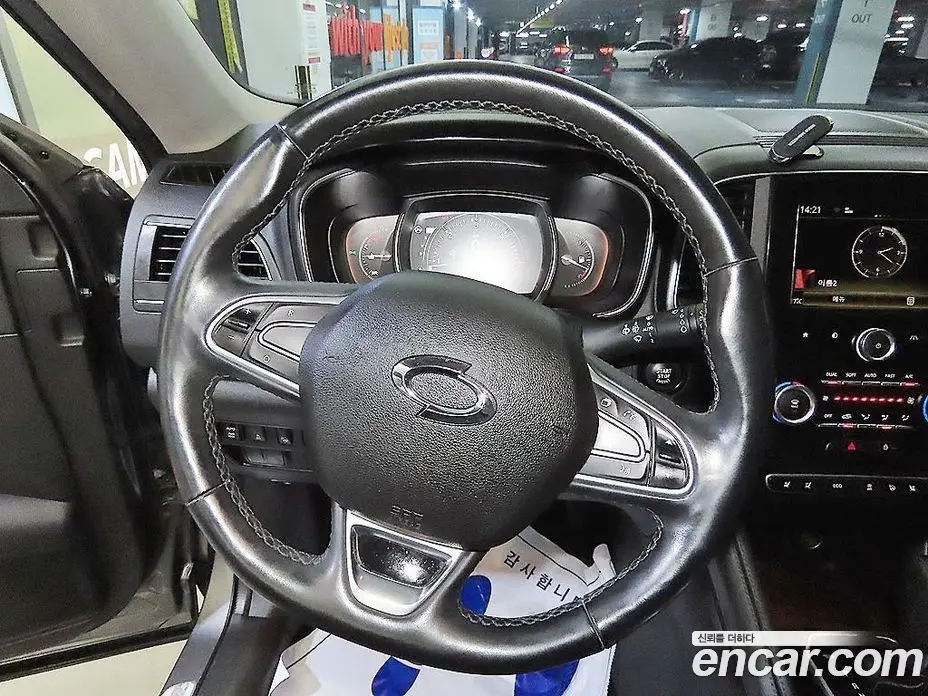Renault (Samsung) QM6 2016 2.0 автомат (вариатор), фото 17 Renault (Samsung) QM6 2016 2.0 автомат (вариатор), фото 17