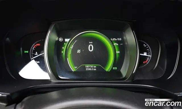 Renault (Samsung) QM6 2017 2.0 автомат (гидро), миниатюра 8 Renault (Samsung) QM6 2017 2.0 автомат (гидро), миниатюра 8