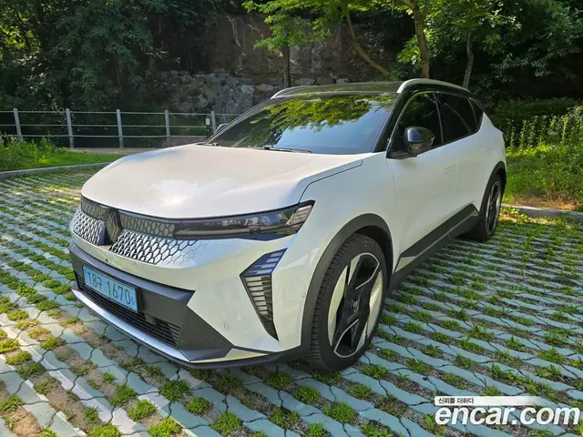 Renault (Samsung) Scenic 2026 1.0 автомат (гидро), миниатюра 1
