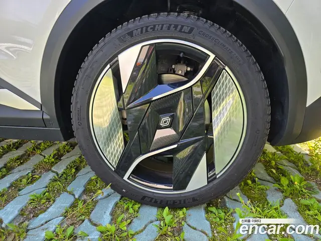 Renault (Samsung) Scenic 2026 1.0 автомат (гидро), миниатюра 5