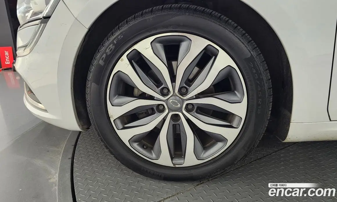 Renault (Samsung) SM6 2016 1.5 автомат (гидро), фото 5 Renault (Samsung) SM6 2016 1.5 автомат (гидро), фото 5