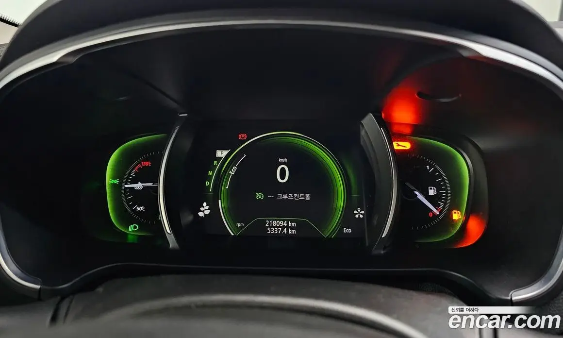 Renault (Samsung) SM6 2016 1.5 автомат (гидро), фото 8 Renault (Samsung) SM6 2016 1.5 автомат (гидро), фото 8