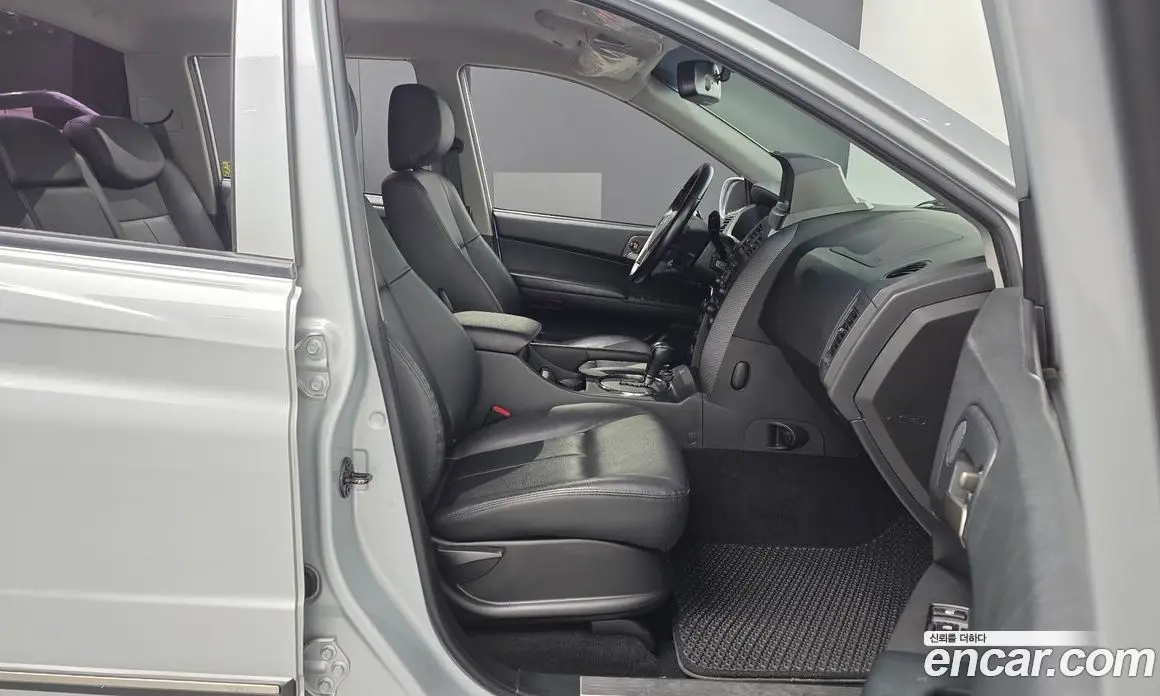 SsangYong Korando 2015 2.0 автомат (гидро), фото 11 SsangYong Korando 2015 2.0 автомат (гидро), фото 11