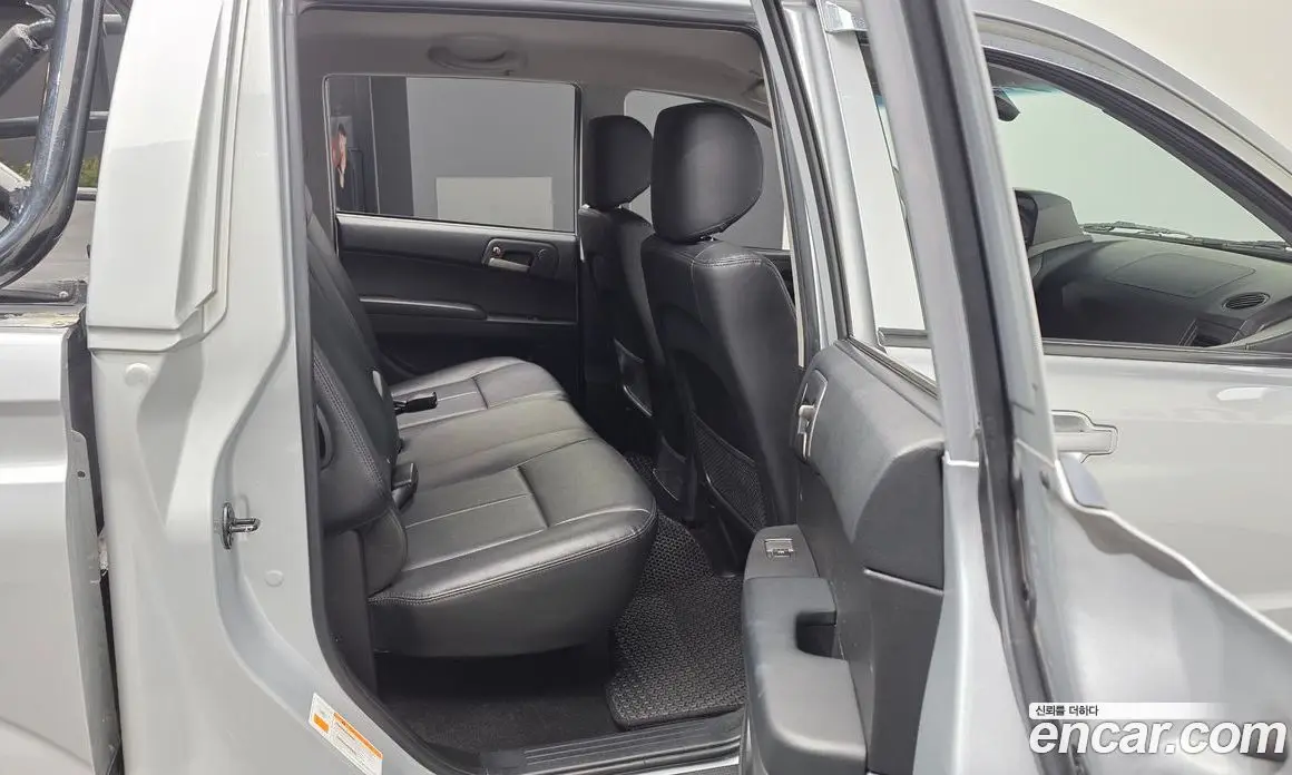 SsangYong Korando 2015 2.0 автомат (гидро), фото 12 SsangYong Korando 2015 2.0 автомат (гидро), фото 12