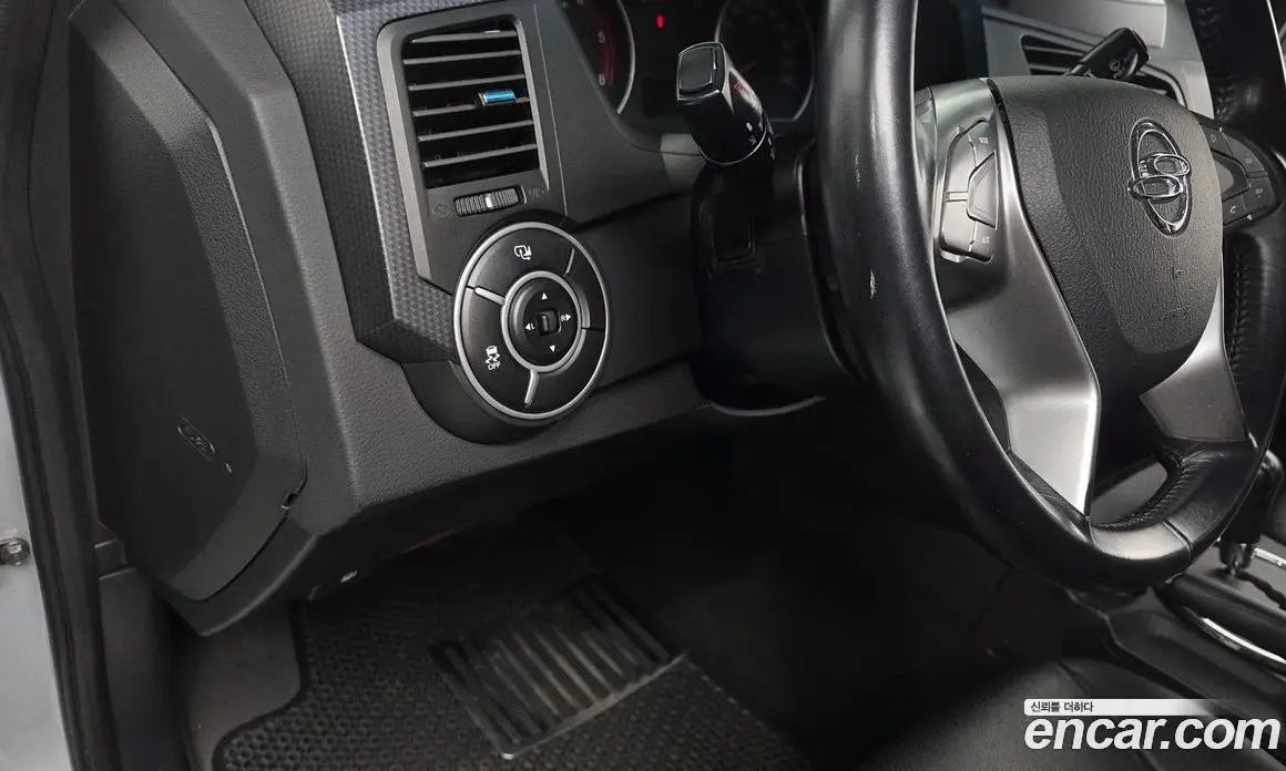 SsangYong Korando 2015 2.0 автомат (гидро), фото 19 SsangYong Korando 2015 2.0 автомат (гидро), фото 19