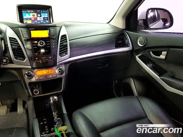 SsangYong Korando 2015 2.0 автомат (гидро), миниатюра 6