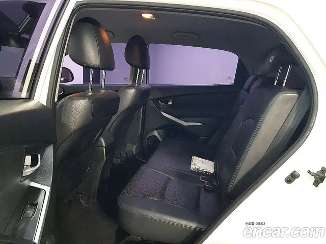 SsangYong Korando 2015 2.0 автомат (гидро), миниатюра 9