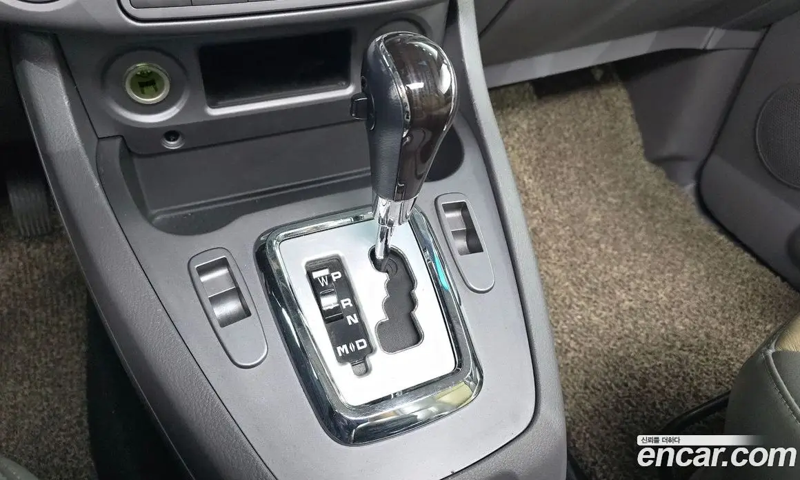 SsangYong Korando 2016 2.2 автомат (гидро), фото 12 SsangYong Korando 2016 2.2 автомат (гидро), фото 12