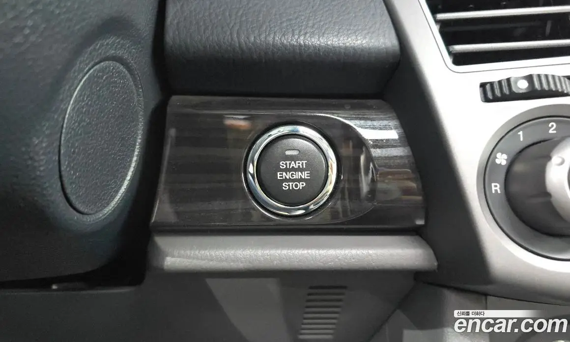 SsangYong Korando 2016 2.2 автомат (гидро), фото 23 SsangYong Korando 2016 2.2 автомат (гидро), фото 23