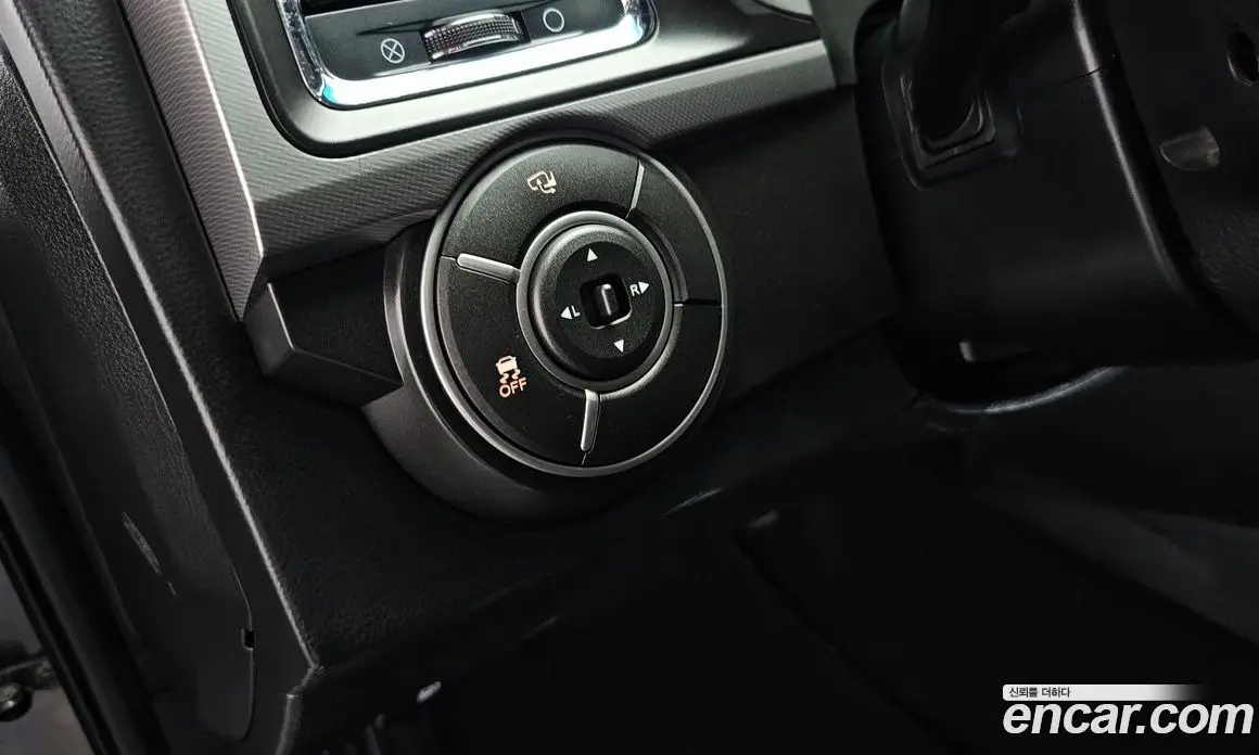 SsangYong Korando 2017 2.2 автомат (гидро), фото 20
