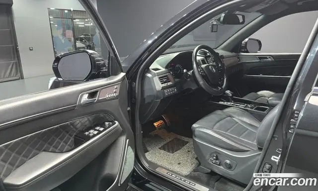 SsangYong Rexton 2018 2.2 автомат (гидро), миниатюра 10 SsangYong Rexton 2018 2.2 автомат (гидро), миниатюра 10