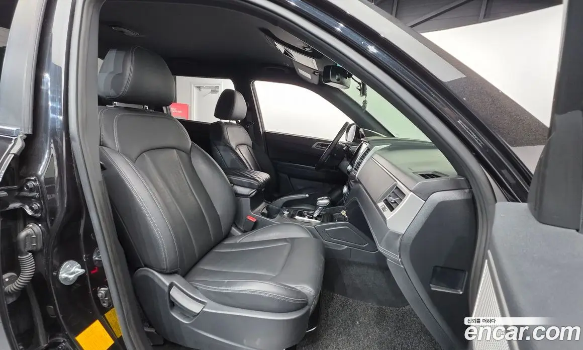 SsangYong Rexton 2019 2.2 автомат (гидро), фото 10