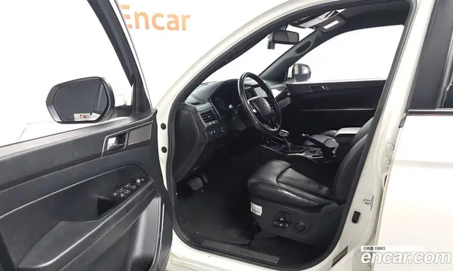 SsangYong Rexton 2021 2.2 автомат (гидро), миниатюра 10 SsangYong Rexton 2021 2.2 автомат (гидро), миниатюра 10