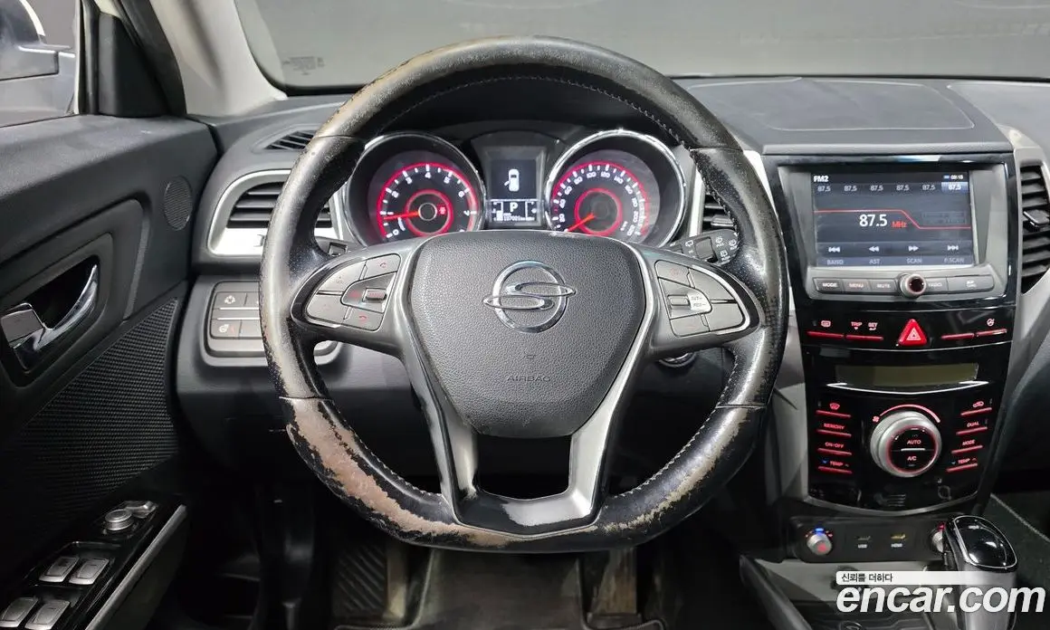 SsangYong TIBOLI 2015 1.6 автомат (гидро), фото 13 SsangYong TIBOLI 2015 1.6 автомат (гидро), фото 13