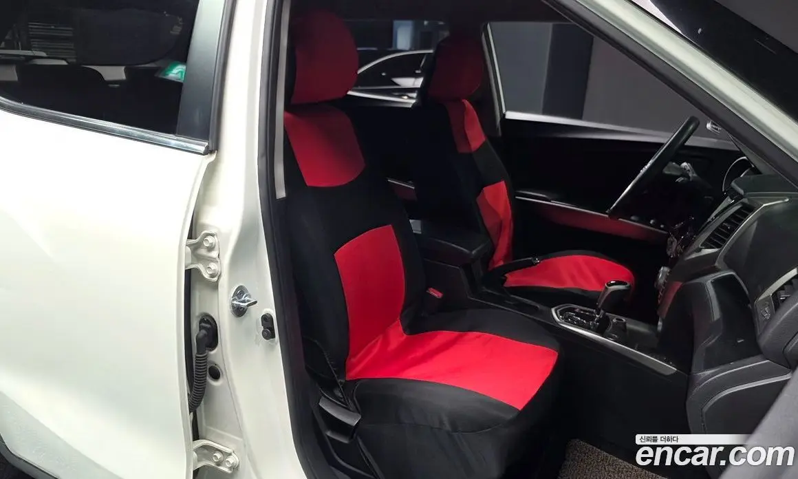 SsangYong TIBOLI 2016 1.6 автомат (гидро), фото 11 SsangYong TIBOLI 2016 1.6 автомат (гидро), фото 11