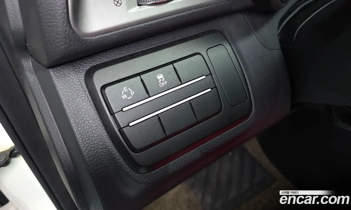 SsangYong TIBOLI 2016 1.6 автомат (гидро), фото 17 SsangYong TIBOLI 2016 1.6 автомат (гидро), фото 17