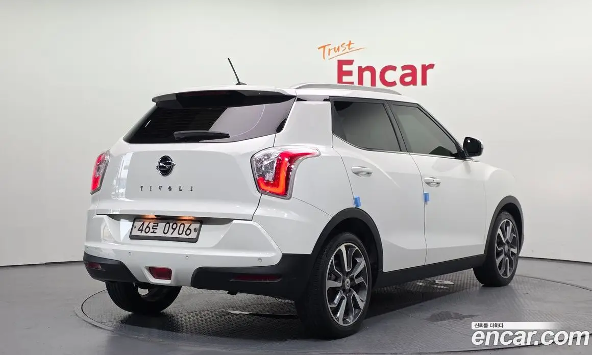 SsangYong TIBOLI 2016 1.6 автомат (гидро), фото 2 SsangYong TIBOLI 2016 1.6 автомат (гидро), фото 2