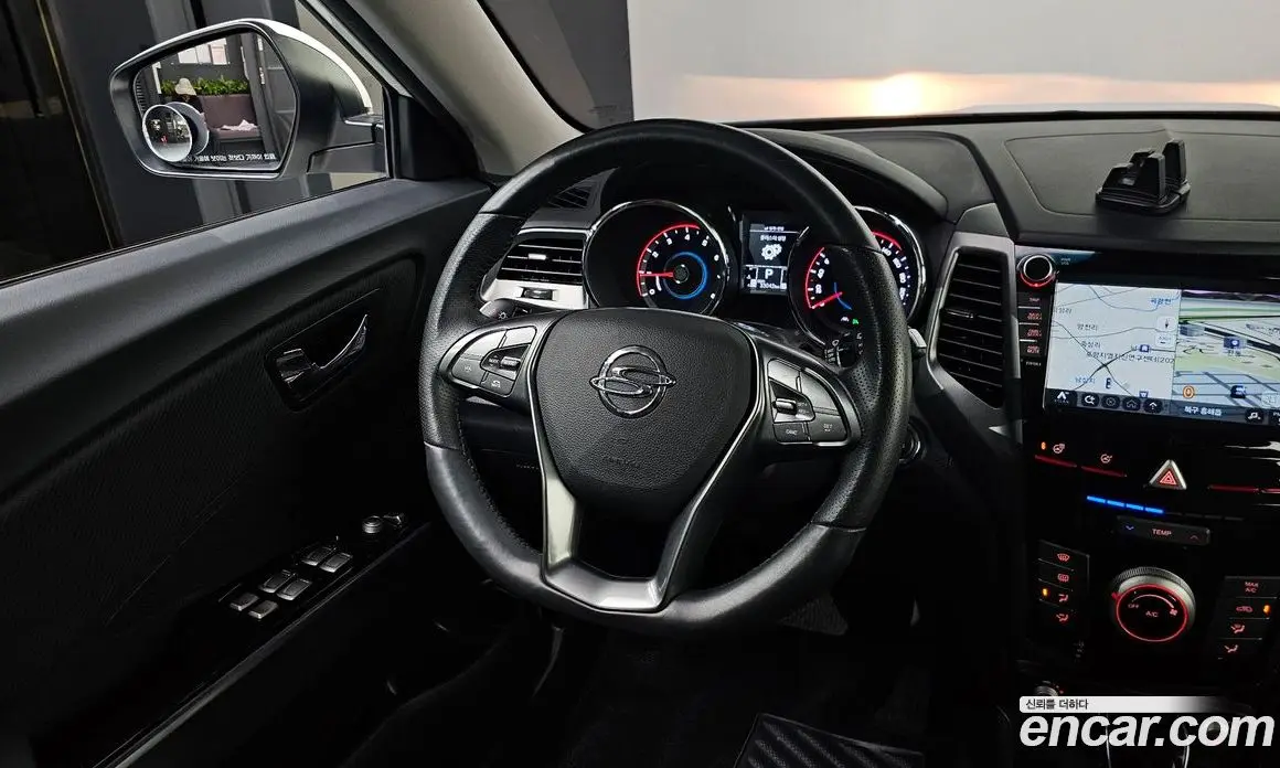 SsangYong TIBOLI 2019 1.6 автомат (гидро), фото 15