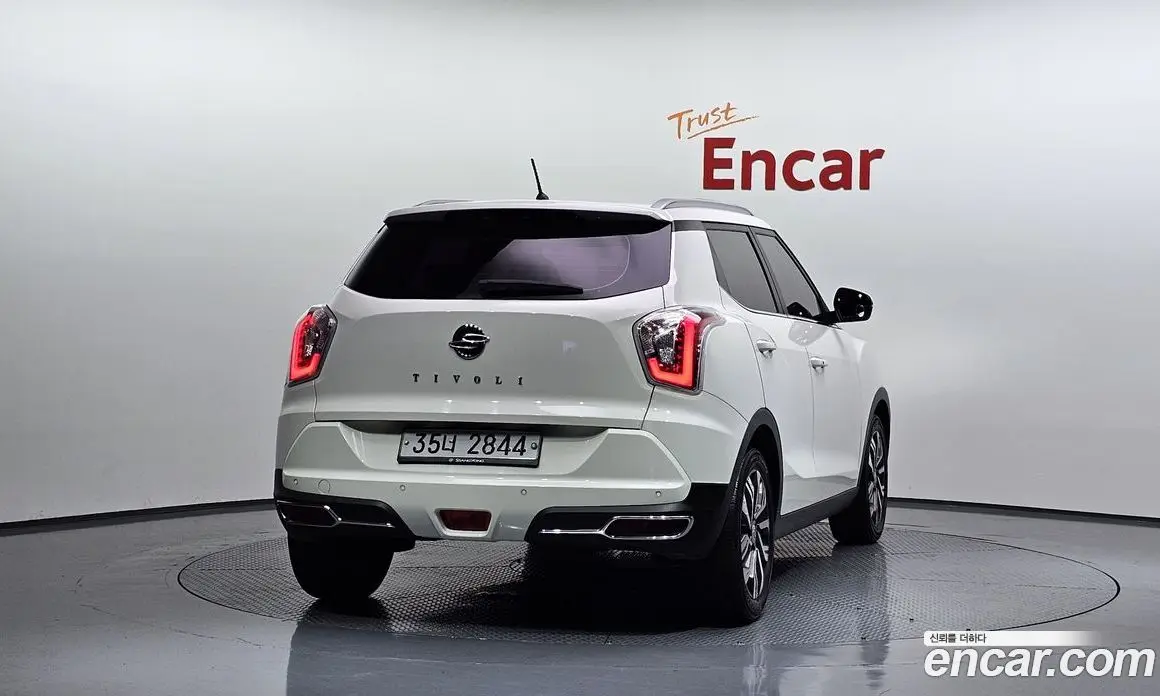 SsangYong TIBOLI 2019 1.6 автомат (гидро), фото 4