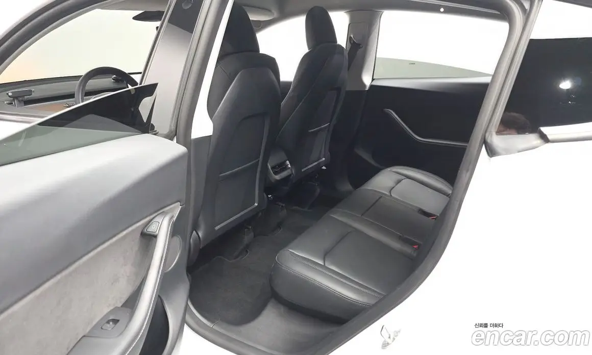 Tesla Model Y 2022 0.2 автомат (гидро), фото 16
