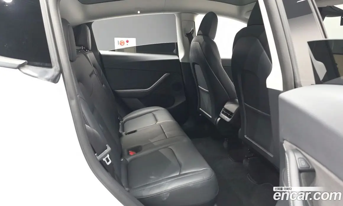 Tesla Model Y 2022 0.2 автомат (гидро), фото 18