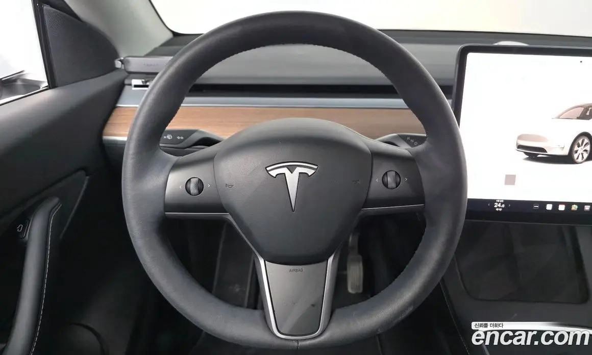 Tesla Model Y 2022 0.2 автомат (гидро), фото 19