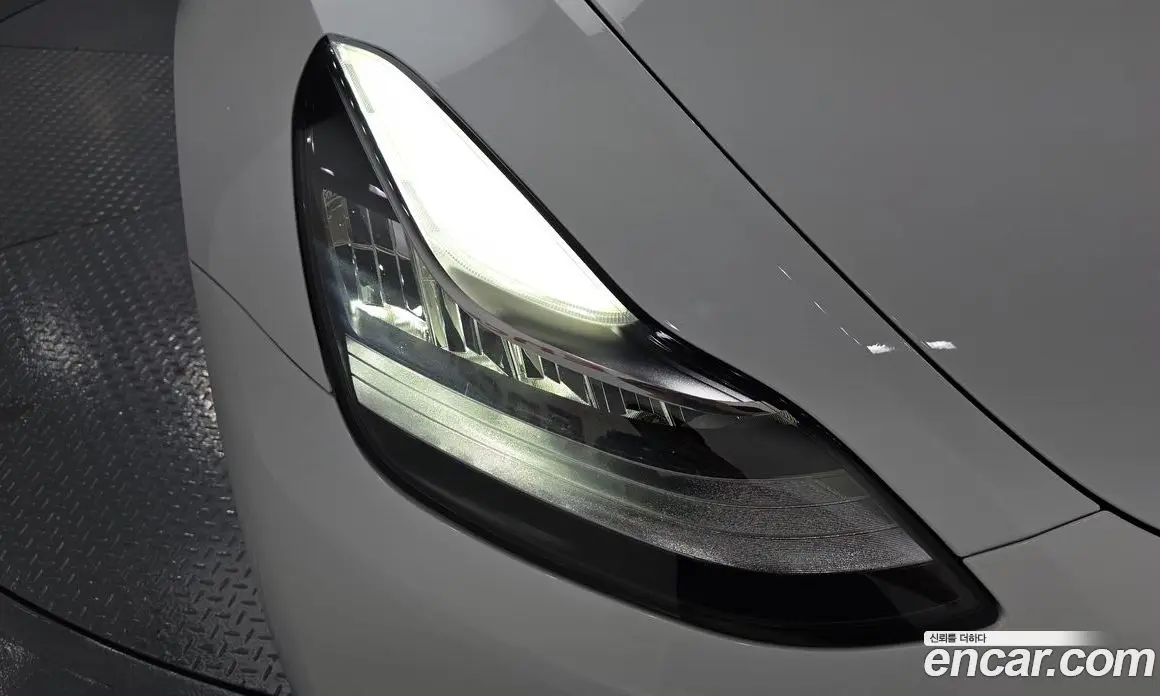 Tesla Model Y 2022 0.2 автомат (гидро), фото 8