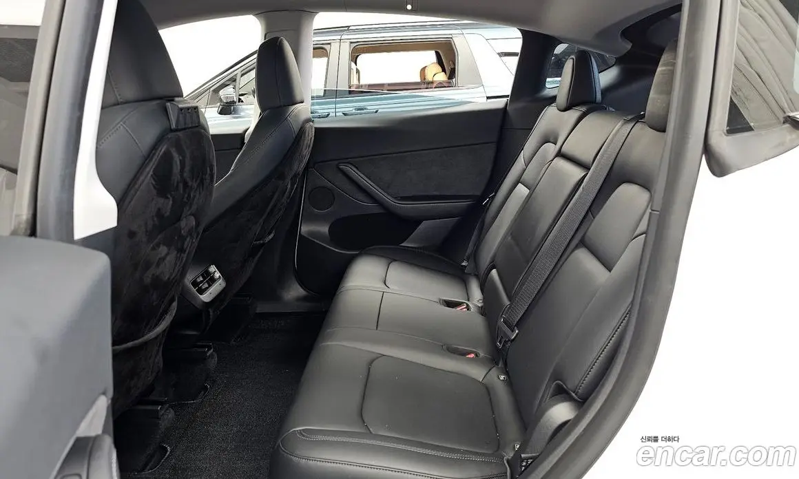 Tesla Model Y 2024 0.2 автомат (гидро), фото 16 Tesla Model Y 2024 0.2 автомат (гидро), фото 16
