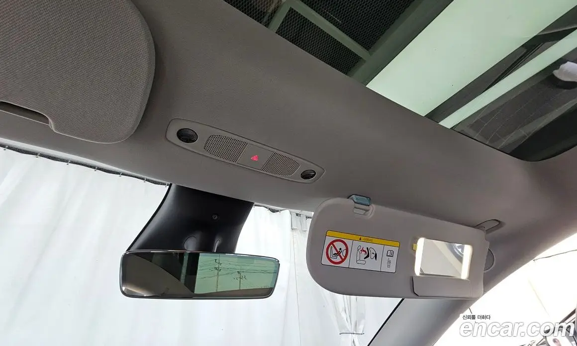 Tesla Model Y 2024 0.2 автомат (гидро), фото 27 Tesla Model Y 2024 0.2 автомат (гидро), фото 27