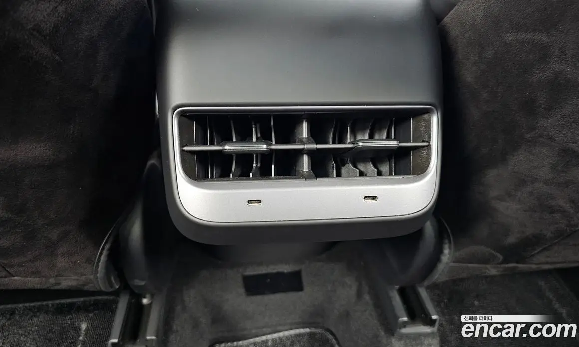 Tesla Model Y 2024 0.2 автомат (гидро), фото 31 Tesla Model Y 2024 0.2 автомат (гидро), фото 31