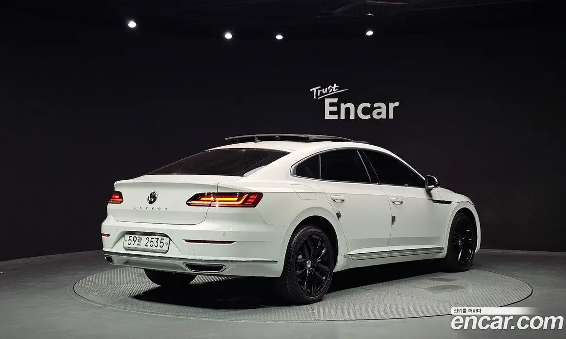 Volkswagen Arteon 2019 2.0 автомат (гидро), фото 2 Volkswagen Arteon 2019 2.0 автомат (гидро), фото 2