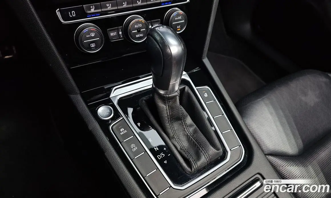 Volkswagen Arteon 2019 2.0 автомат (гидро), фото 12 Volkswagen Arteon 2019 2.0 автомат (гидро), фото 12