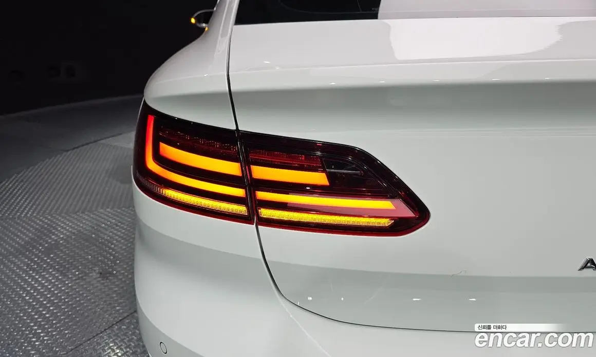 Volkswagen Arteon 2019 2.0 автомат (гидро), фото 9 Volkswagen Arteon 2019 2.0 автомат (гидро), фото 9