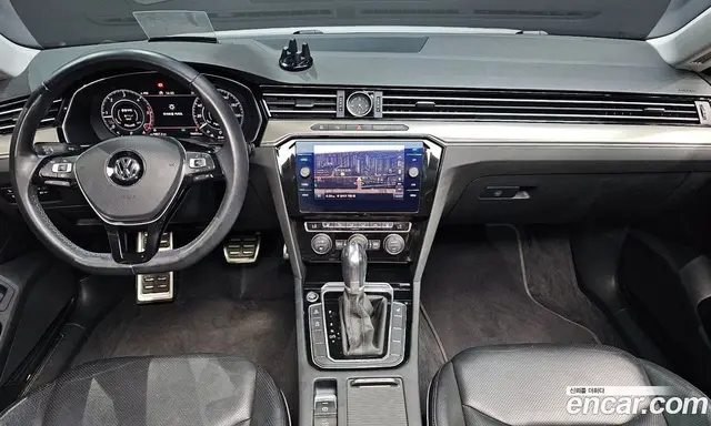 Volkswagen Arteon 2019 2.0 автомат (гидро), миниатюра 10 Volkswagen Arteon 2019 2.0 автомат (гидро), миниатюра 10