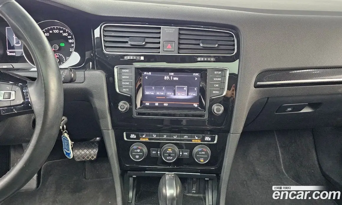 Volkswagen Golf 2014 1.4 автомат (гидро), фото 13 Volkswagen Golf 2014 1.4 автомат (гидро), фото 13