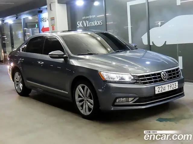 Volkswagen Passat 2018 2.0 автомат (гидро), миниатюра 1 Volkswagen Passat 2018 2.0 автомат (гидро), миниатюра 1