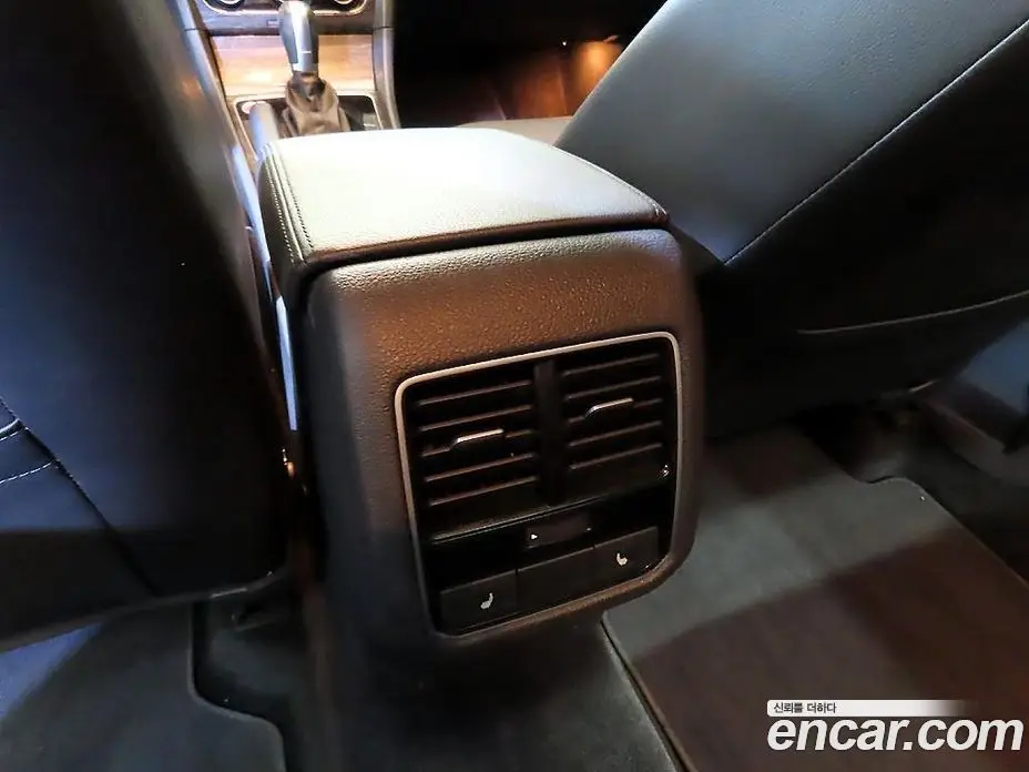 Volkswagen Passat 2018 2.0 автомат (гидро), фото 16 Volkswagen Passat 2018 2.0 автомат (гидро), фото 16