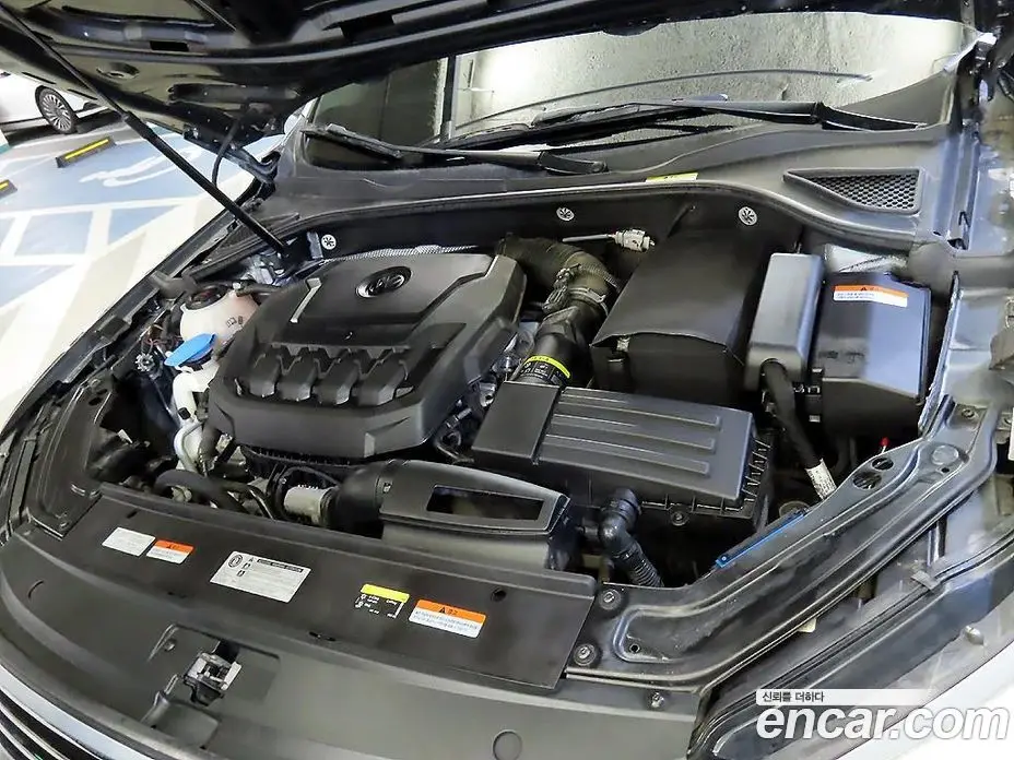 Volkswagen Passat 2018 2.0 автомат (гидро), фото 19 Volkswagen Passat 2018 2.0 автомат (гидро), фото 19