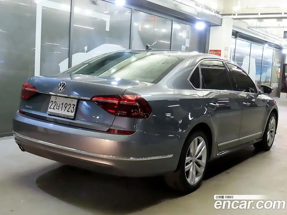 Volkswagen Passat 2018 2.0 автомат (гидро), фото 4 Volkswagen Passat 2018 2.0 автомат (гидро), фото 4