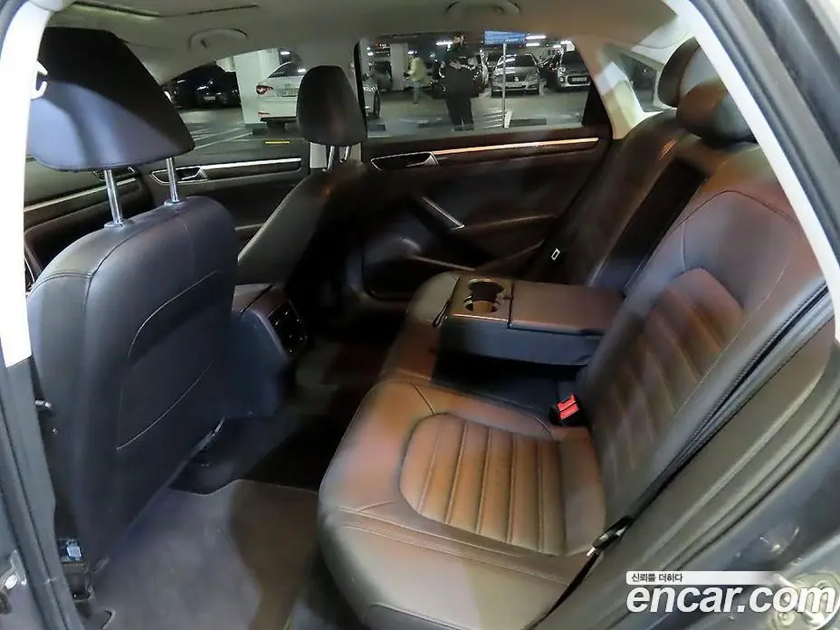 Volkswagen Passat 2018 2.0 автомат (гидро), фото 7 Volkswagen Passat 2018 2.0 автомат (гидро), фото 7