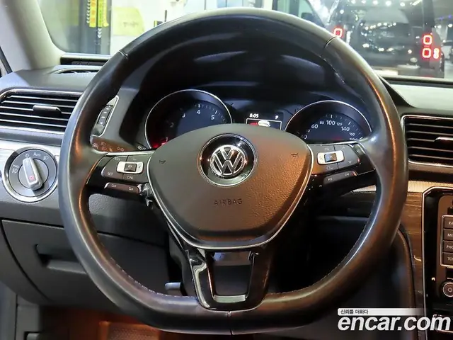 Volkswagen Passat 2018 2.0 автомат (гидро), миниатюра 8 Volkswagen Passat 2018 2.0 автомат (гидро), миниатюра 8