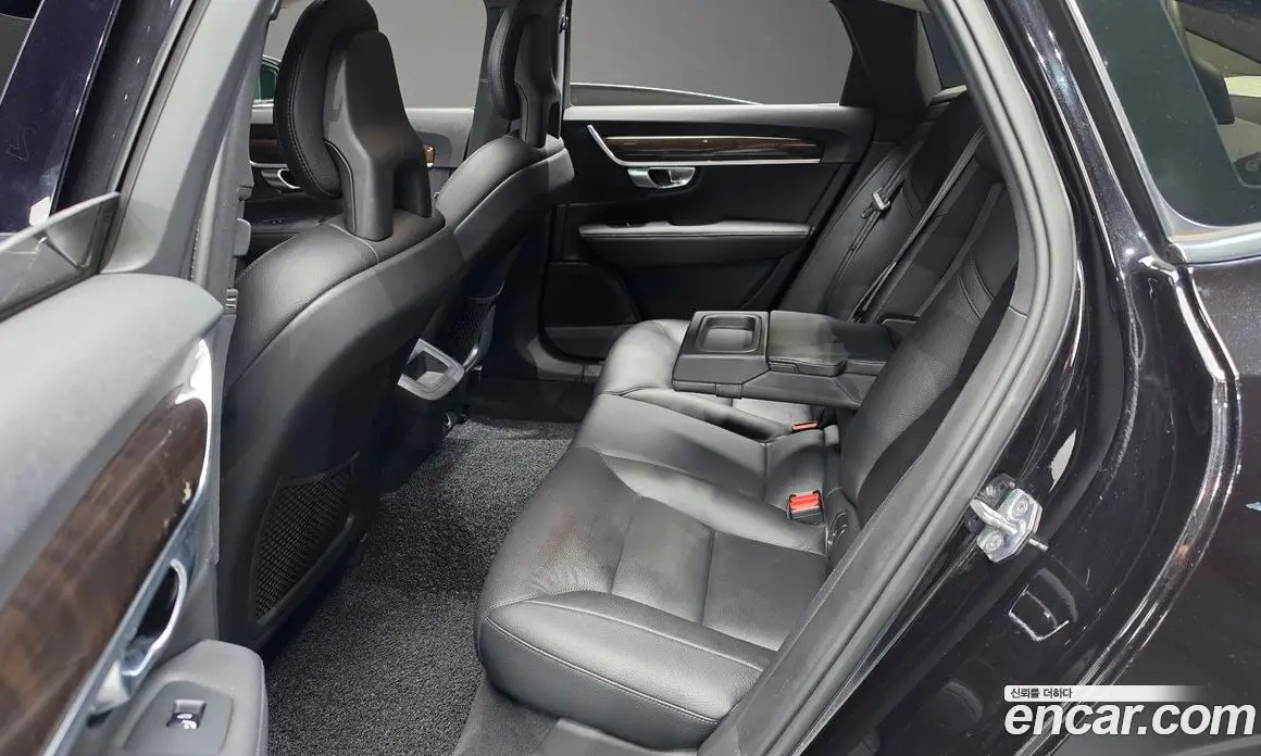 Volvo S90 2017 2.0 автомат (гидро), фото 11 Volvo S90 2017 2.0 автомат (гидро), фото 11